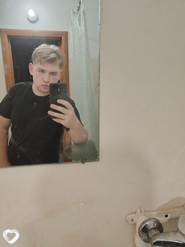Павел, 21, Москве — анкета №911425