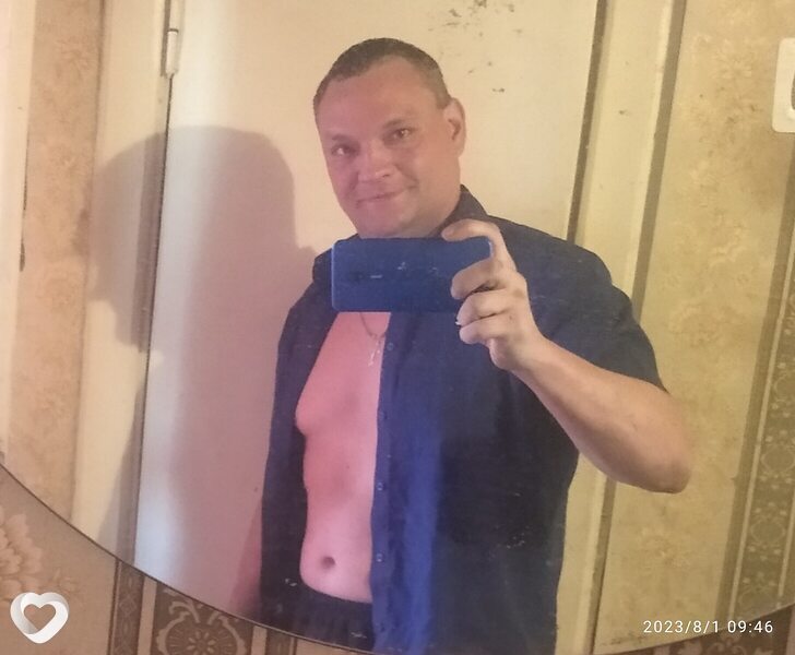 Дмитрий, Нововолынск