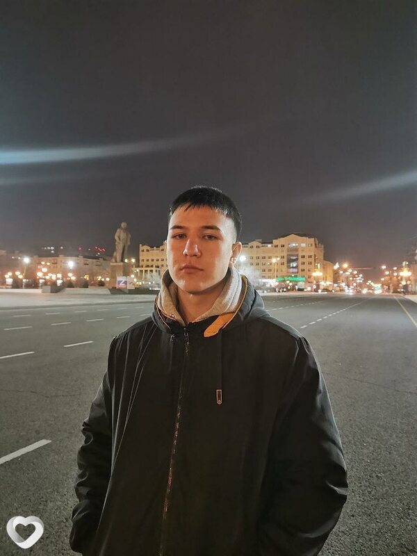 Вадим, 21, Москве — анкета №912208