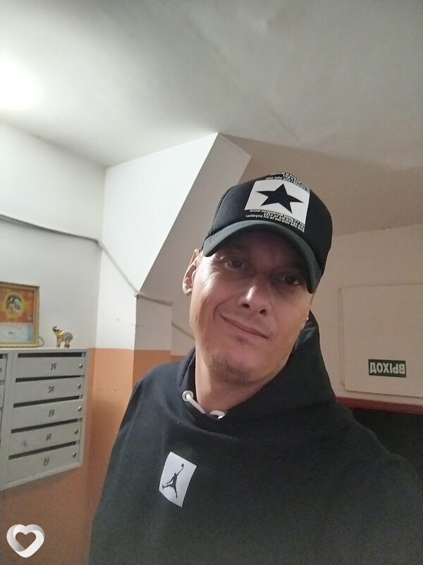 Мишка, 42, Луганске — анкета №912513