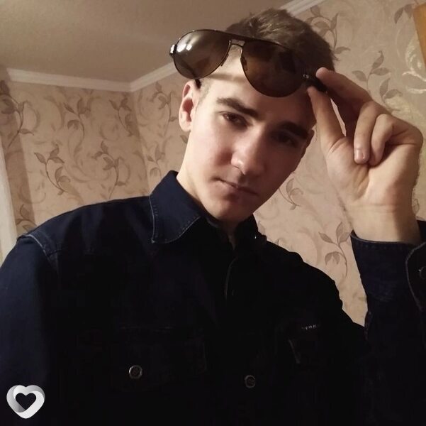 Михаил, 22, Санкт-Петербурге — анкета №912858