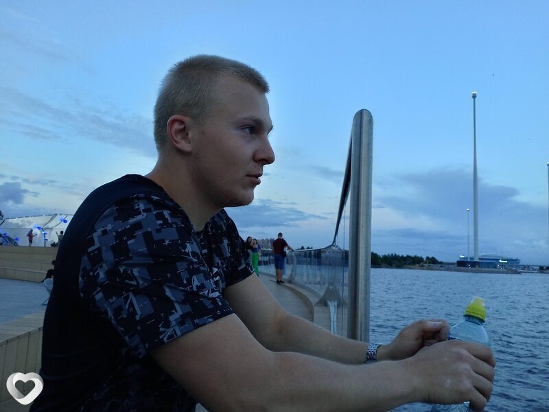 Лев, 23, Санкт-Петербурге — анкета №913269