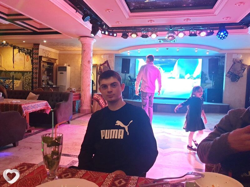 Эдик, 22, Кемерове — анкета №913412