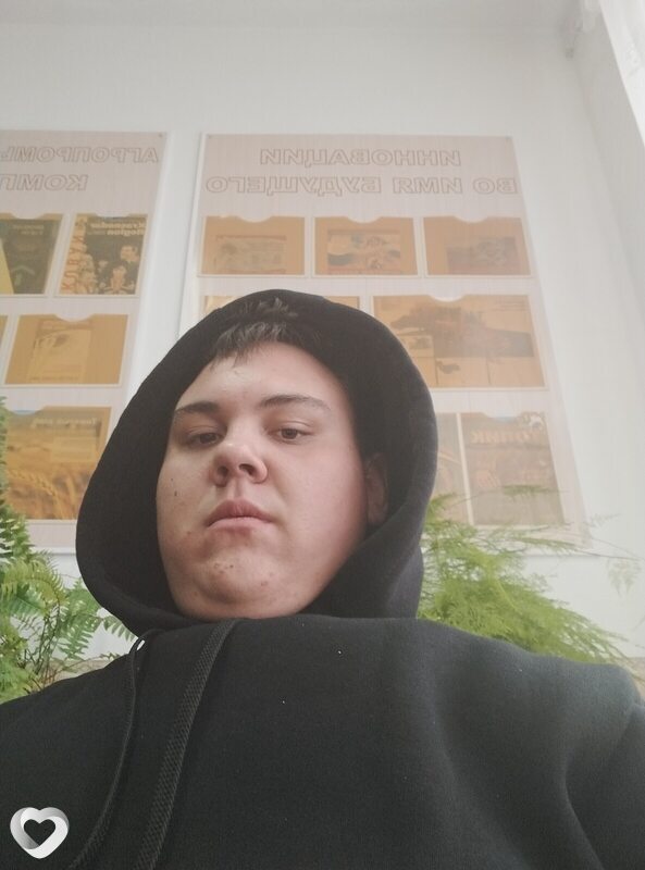 Виталий, 21, Москве — анкета №914519