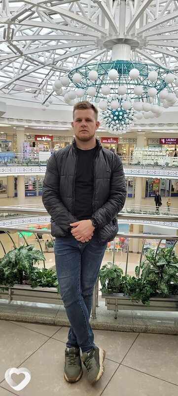 Михаил, 27, Москве — анкета №915012