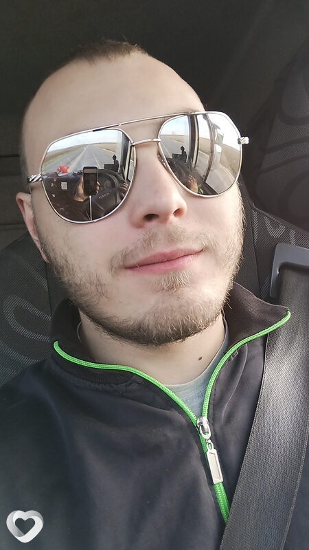 Павел, 24, Екатеринбурге — анкета №915386