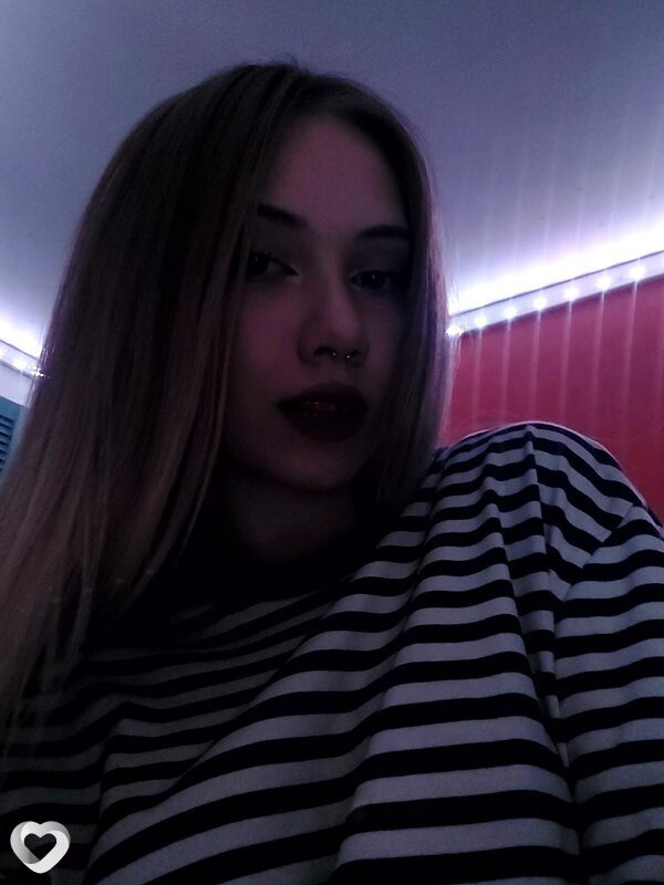 Алина, 21, Уссурийске — анкета №915744