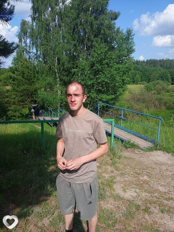 Максим, 23, Мичуринске — анкета №916125