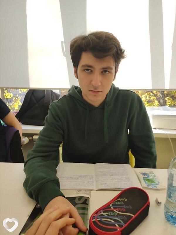 Илья, 23, Москве — анкета №916245