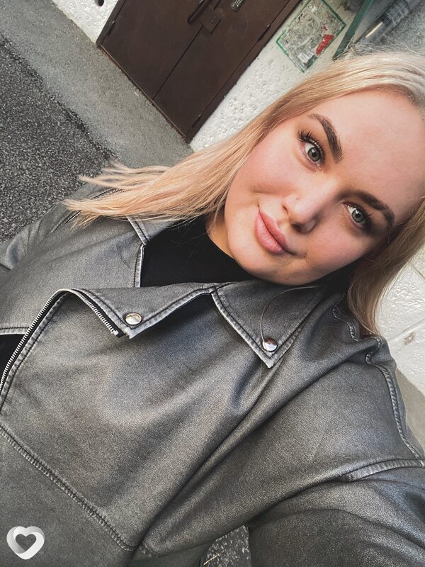 Настя, 27, Ачинске — анкета №916282