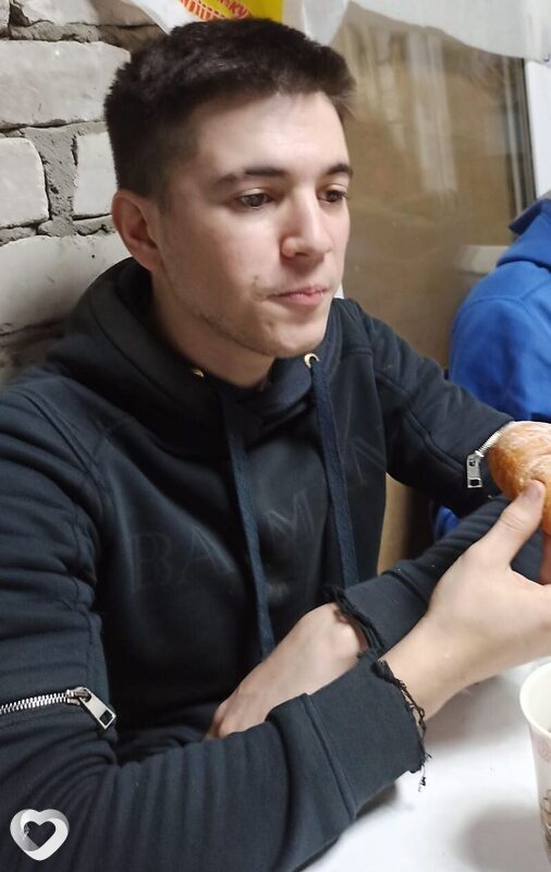 Евгений, 25, Брянске — анкета №916980