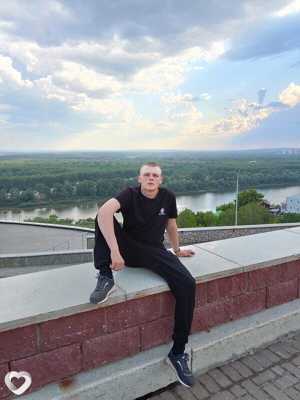 Кирилл, 23, Москве — анкета №917025