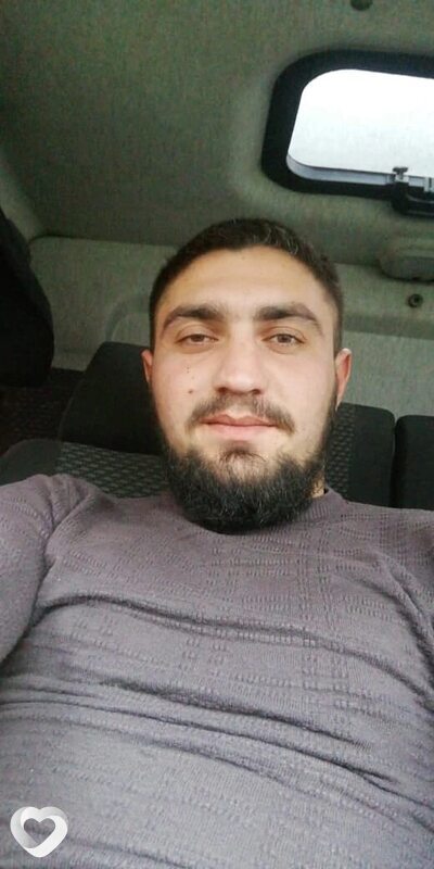Yunuss, 25, Ейске — анкета №917521