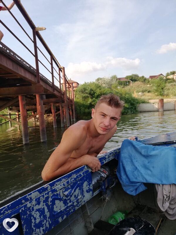 Павел, 25, Москве — анкета №918009