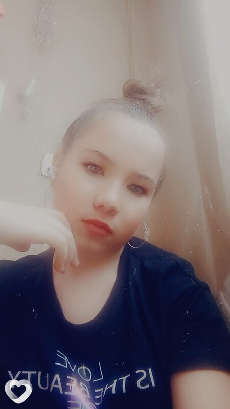 Ульяна, 21, Чите — анкета №918625
