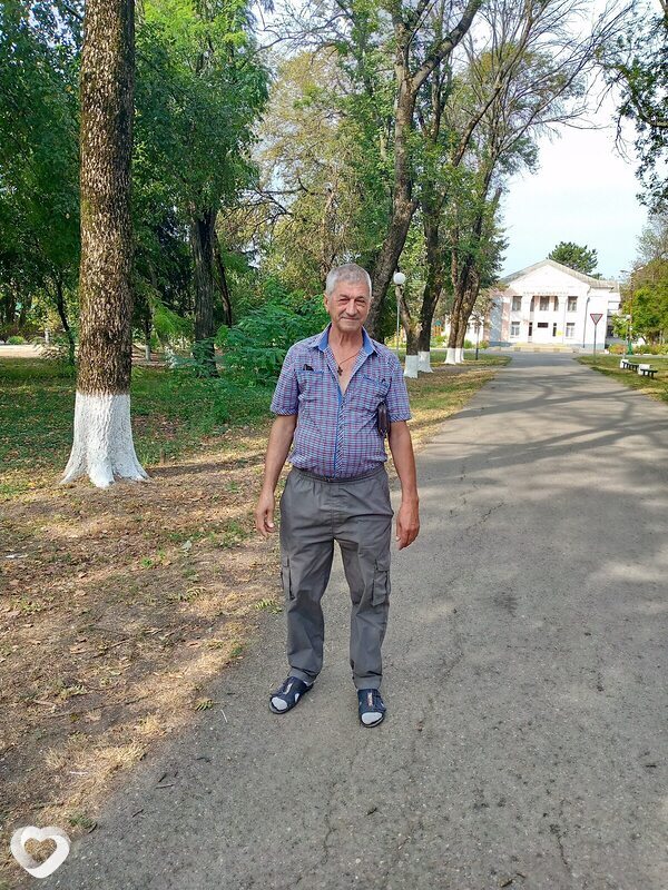 Виктор, Ленинградская