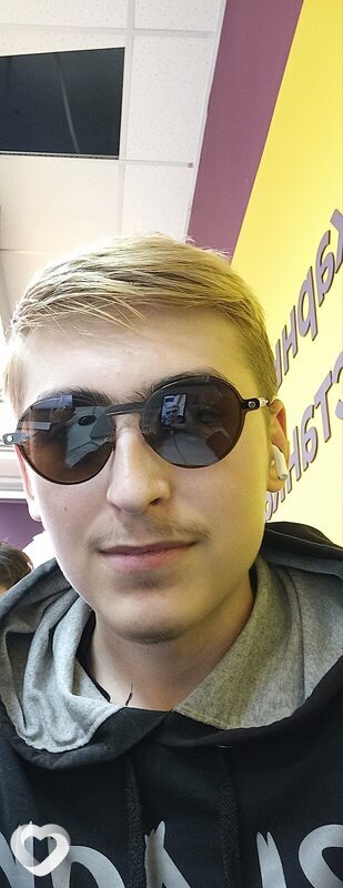 Александр, 21, Москве — анкета №920492