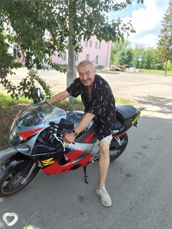 Влад, 48, Каменске-Уральском — анкета №920993