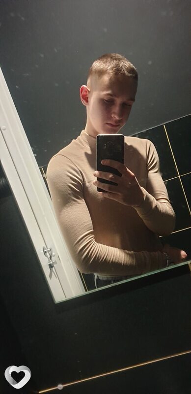 Артем, 20, Санкт-Петербурге — анкета №921785