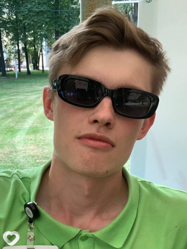 Михаил, 24, Екатеринбурге — анкета №922169