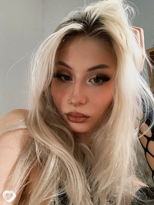 Дарья, 21, Южно-Сахалинске — анкета №923078