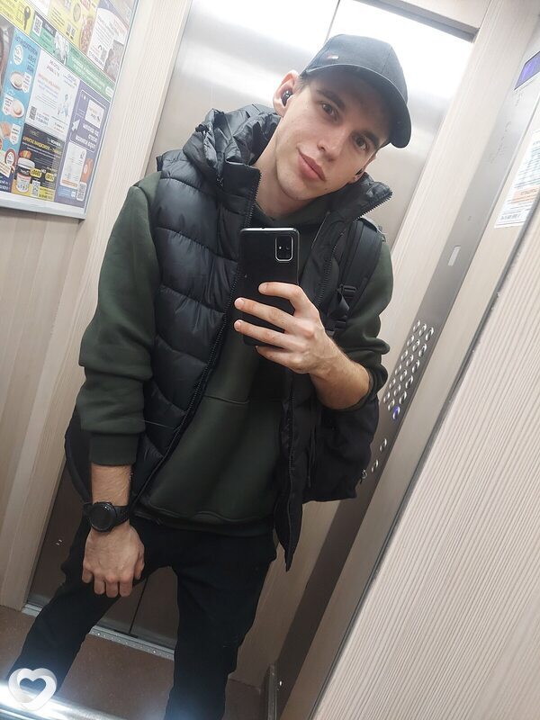 Евгений, 24, Ростове-на-Дону — анкета №923493