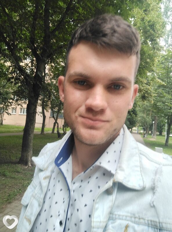 Максим, 25, Смолевичах — анкета №924049