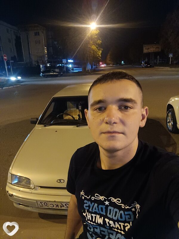 Заур, 23, Москве — анкета №924055