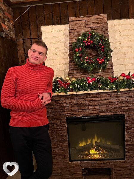 Макс, 22, Москве — анкета №924422