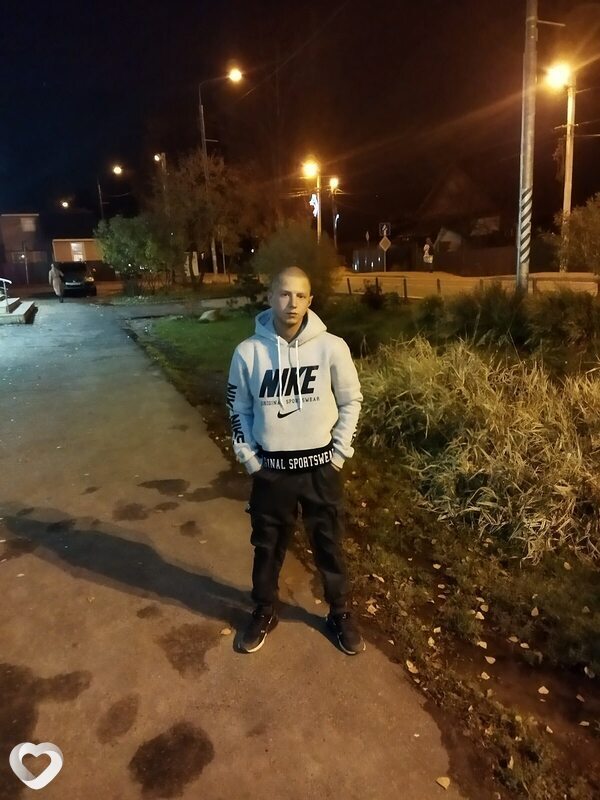 Димон, 25, Москве — анкета №925271