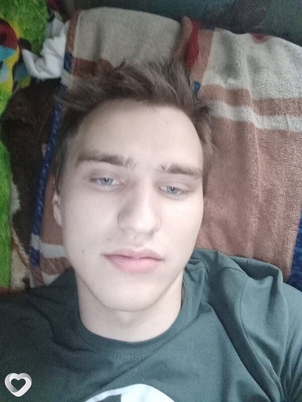 Юрий, 24, Полевское — анкета №925523