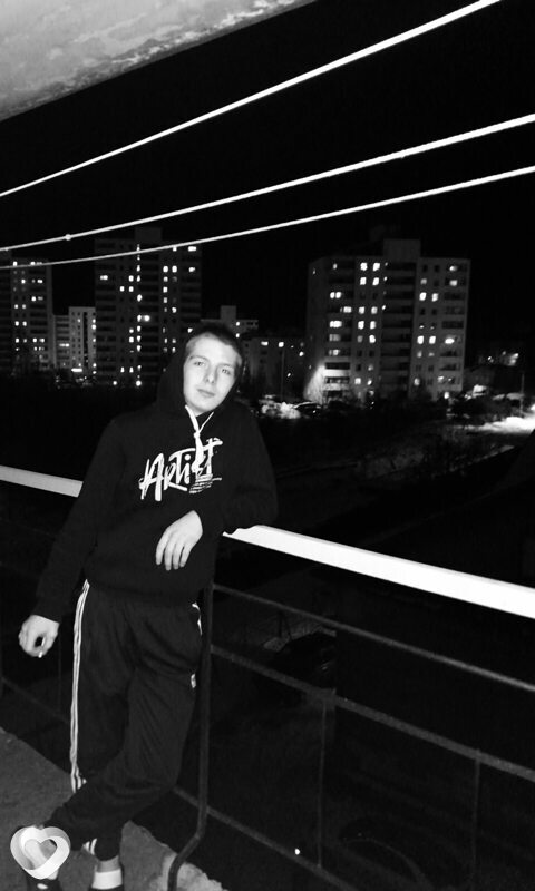 Андрей, 21, Петрозаводске — анкета №926228