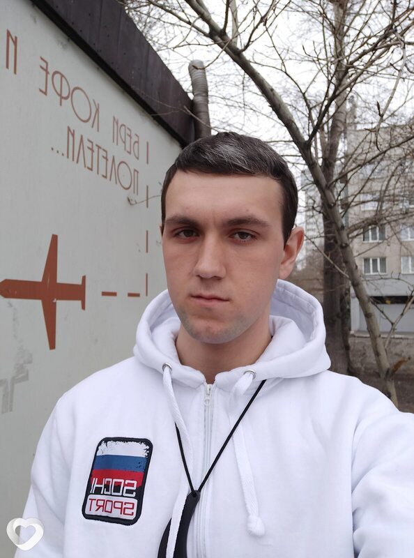 Эдуард, 23, Красноярске — анкета №926406