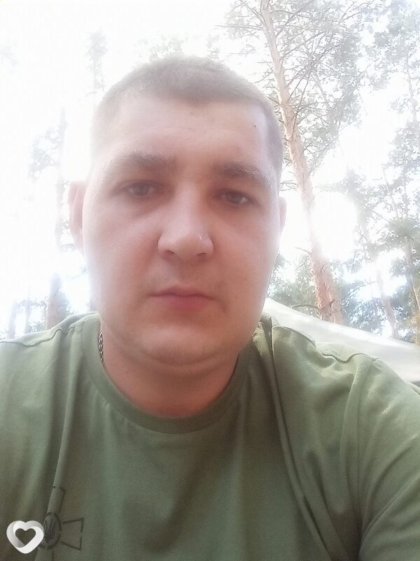 Саша, 26, Новомосковске — анкета №927345