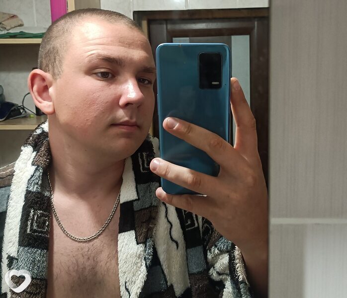 Виталий, 23, Евпатории — анкета №927404