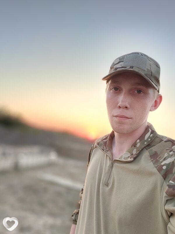Евгений, 23, Новочеркасске — анкета №927499