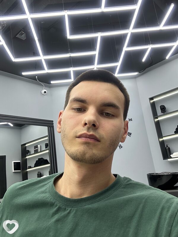 Виктор, 26, Калининграде — анкета №927606
