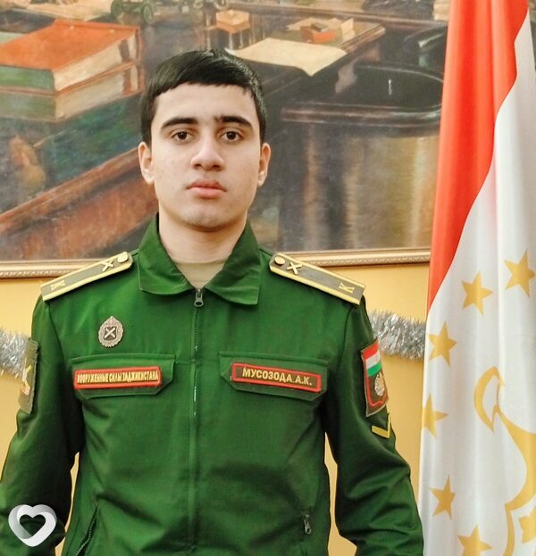 Амир, 21, Москве — анкета №927465