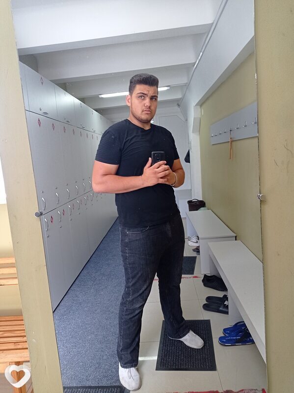 Давид, 22, Евпатории — анкета №927678