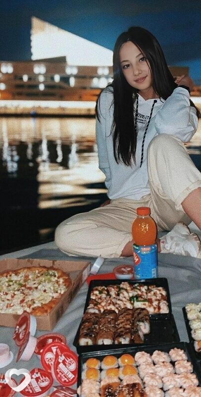 Ангелина, 21, Омске — анкета №927783