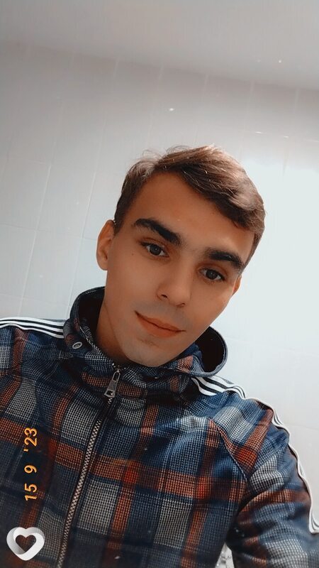 Данил, 24, Антраците — анкета №927854