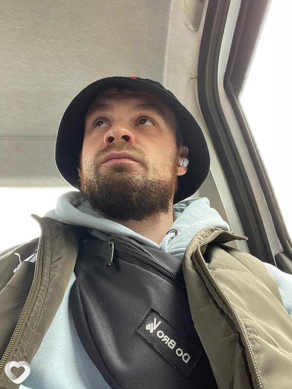 Олег, 33, Кирове — анкета №928561
