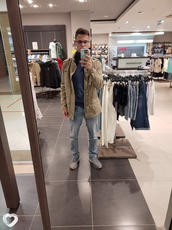 Александр, 25, Москве — анкета №928989