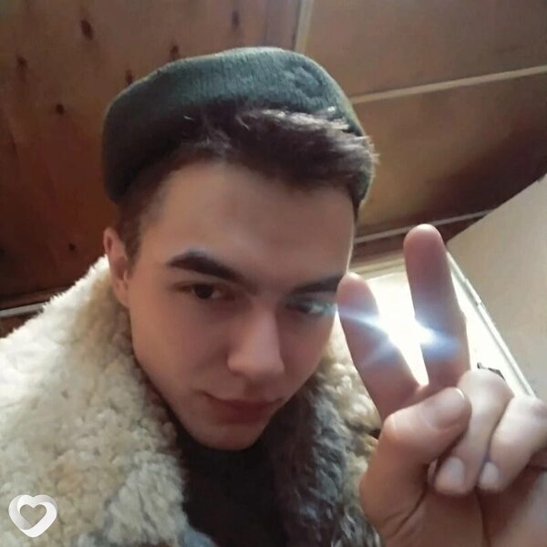 Максим, 29, Познань — анкета №929408
