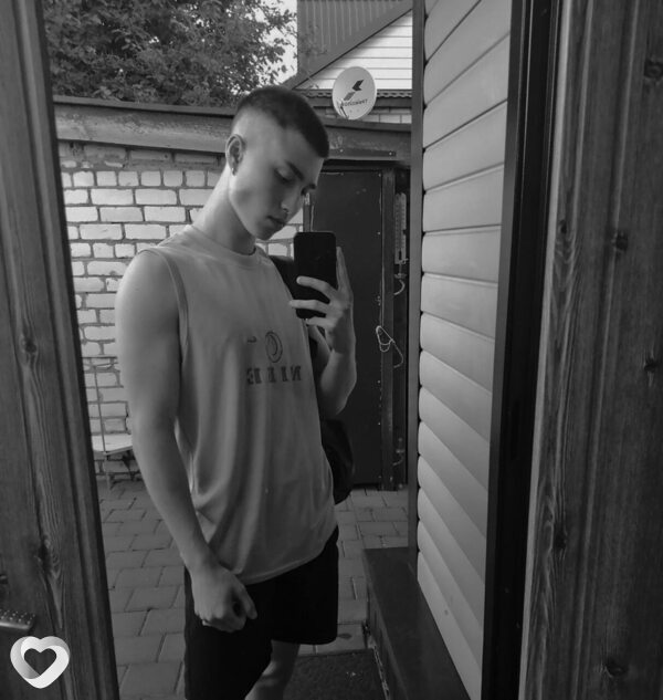 Влад, 23, Тамбове — анкета №929717