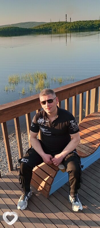 Олег, 49, Мурманске — анкета №929697