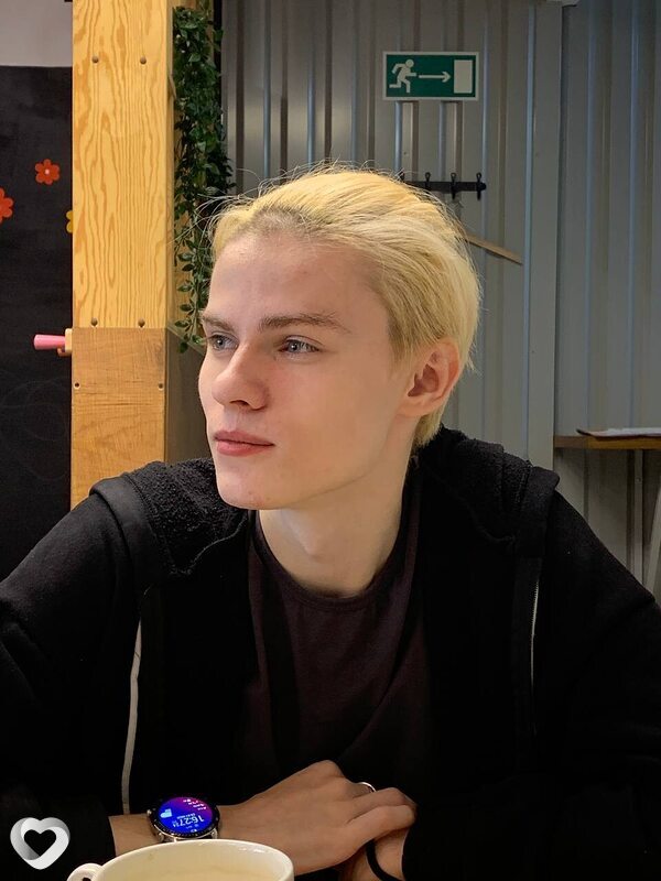 Михаил, 23, Москве — анкета №929901