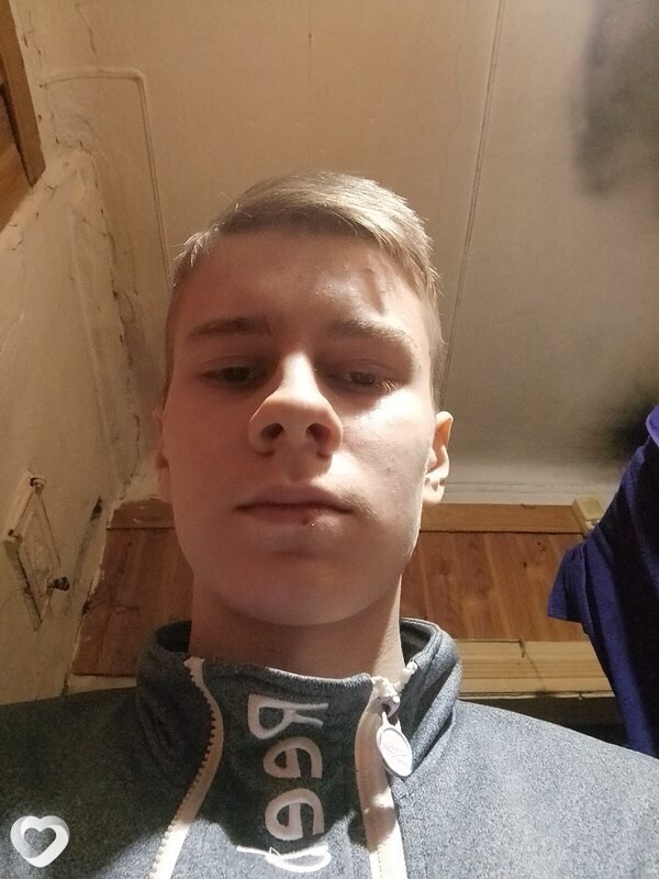Глеб, 20, Москве — анкета №929992