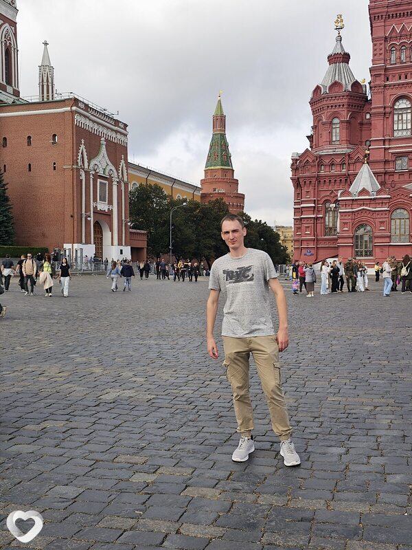Михаил, 24, Бикине — анкета №930070