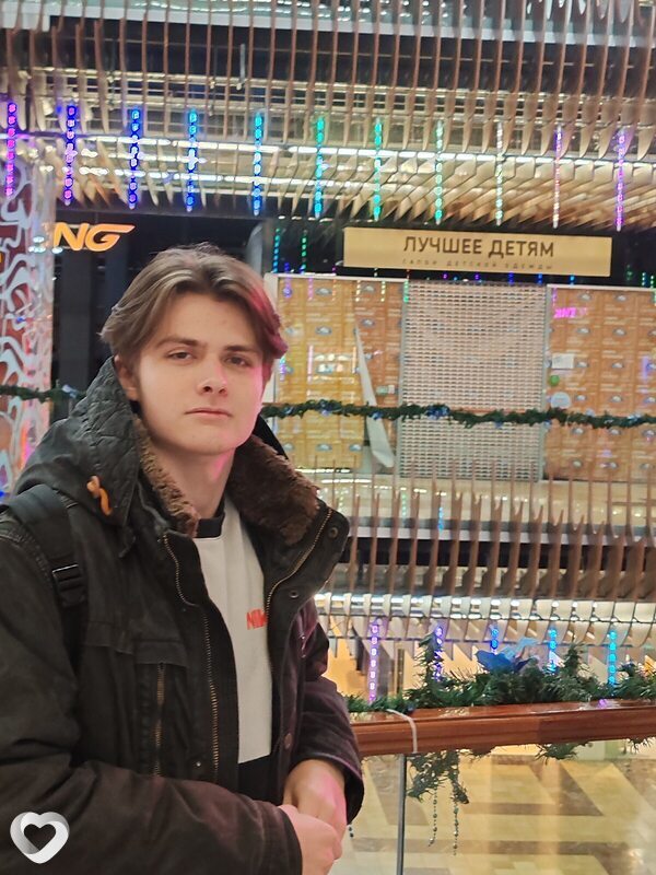 Александр, 21, Санкт-Петербурге — анкета №930244